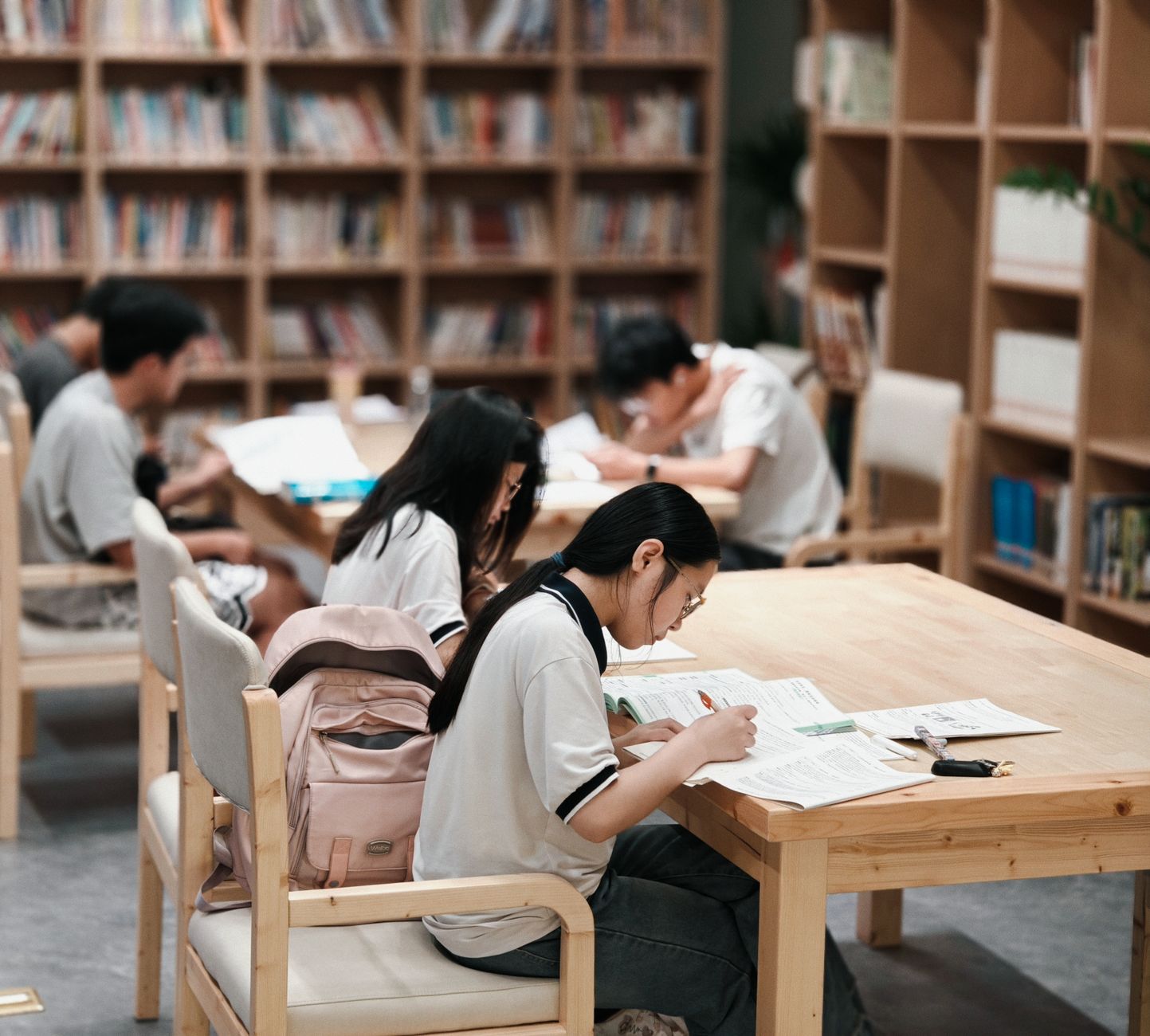 2027年密德萨斯大学（Middlesex University）申请与核对指南